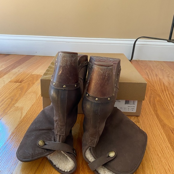 Ugg Lynnea convertible boot - Picture 4 of 8